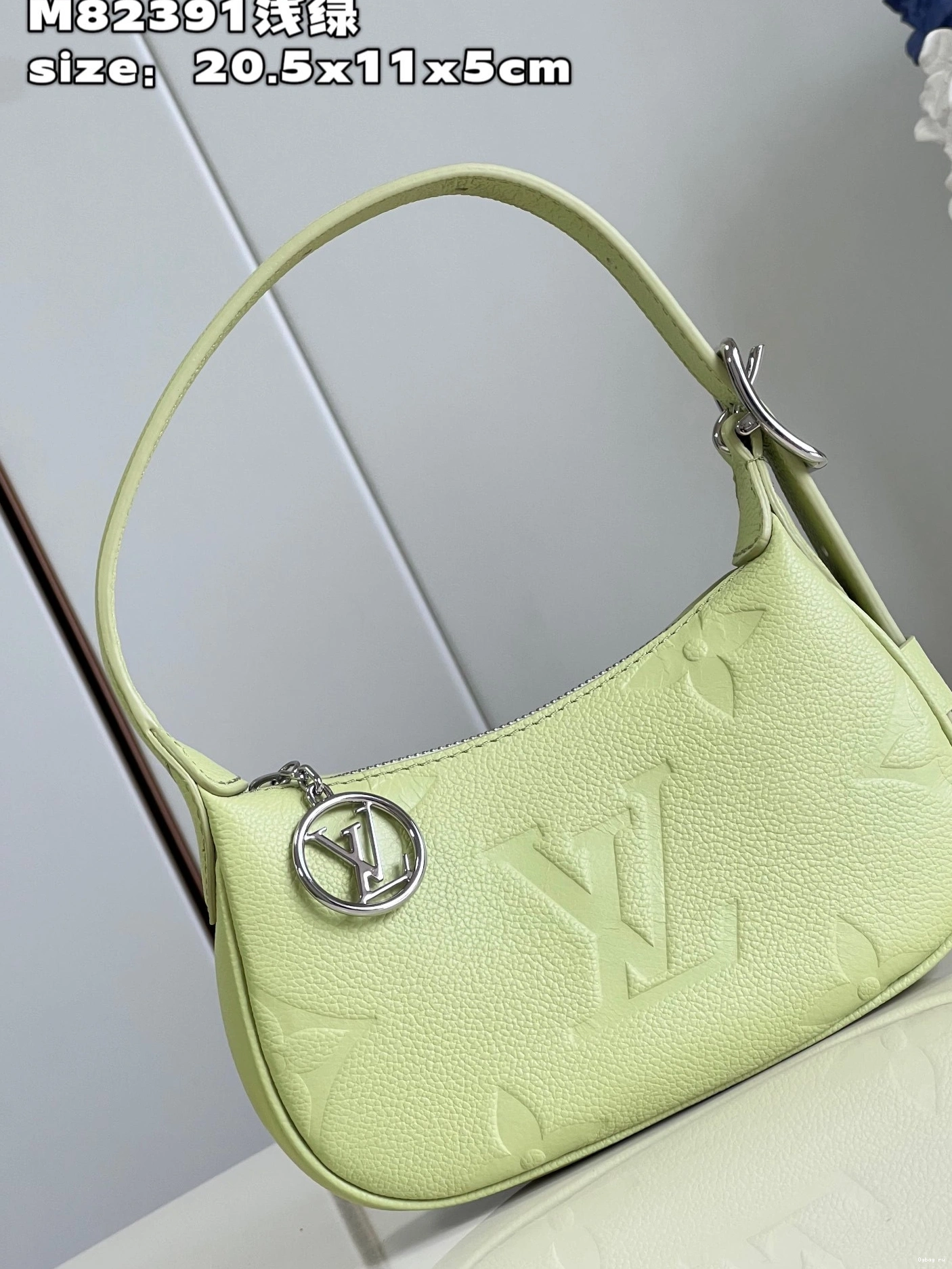 Mini LOUIS Moon VUITTON 0811